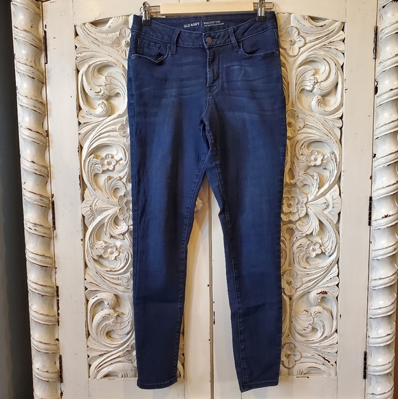 Dark wash stretchy skinny jeans - Picture 11 of 13